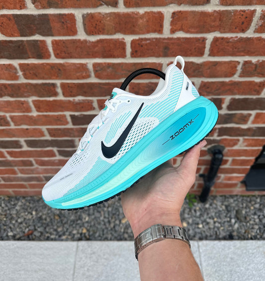 Nike Vomero 18 Dusty Cactus